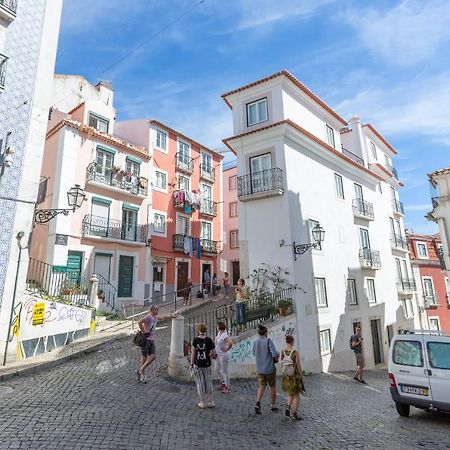 Typical Alfama Apartment, By Timecooler Lisboa Exterior foto
